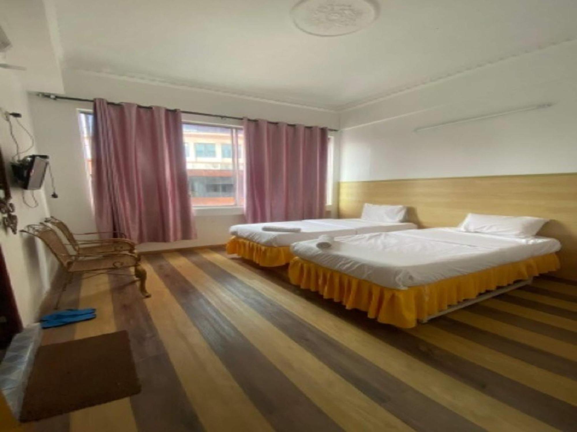 Oyo 90979 Sianglory Inn Kota Kinabalu Buitenkant foto